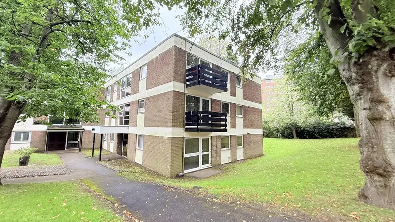 Wake Green Park, Birmingham, B13 9XR