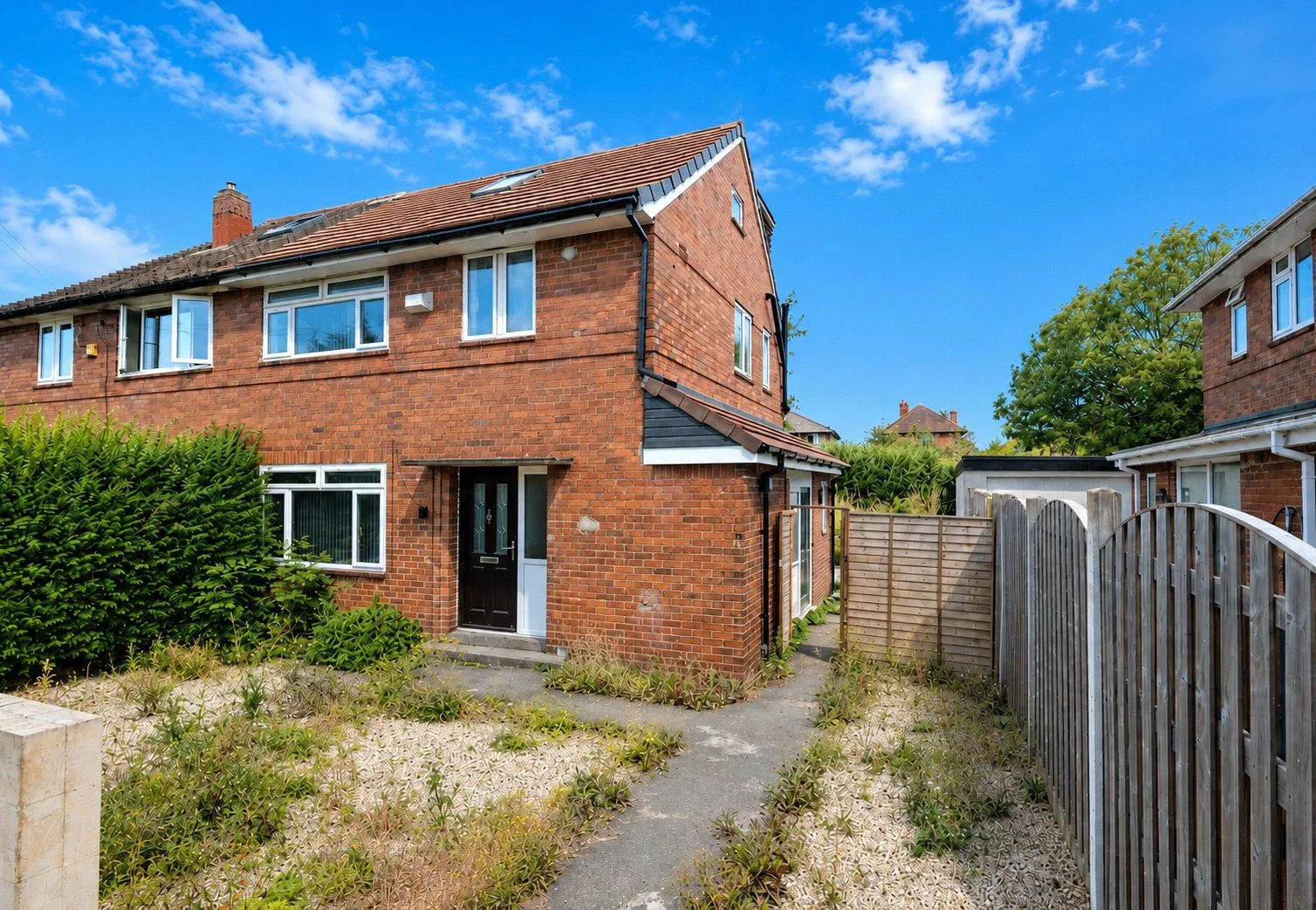 Newton Lodge Drive, Leeds, LS7 3DQ - image 1