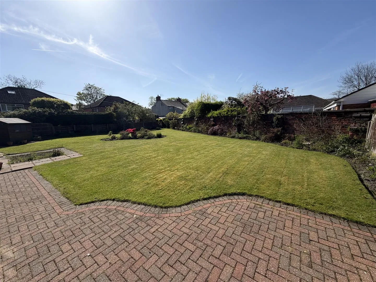 Lincoln Grove, Sale, M33 - image 25