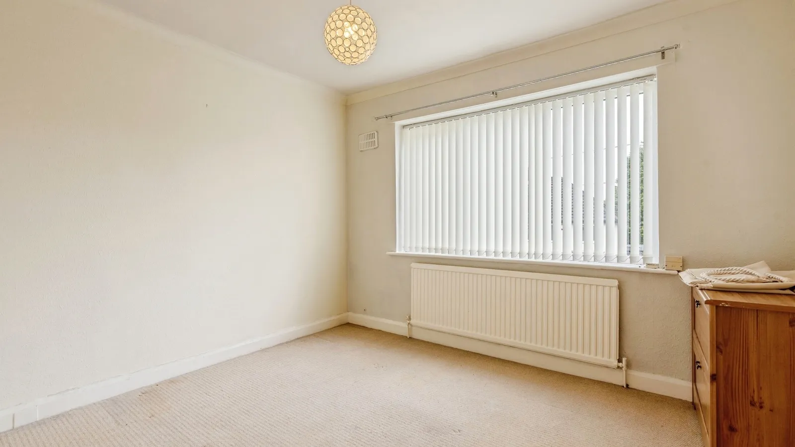 Leamington Avenue, Burnley, Lancashire, BB10 - image 10