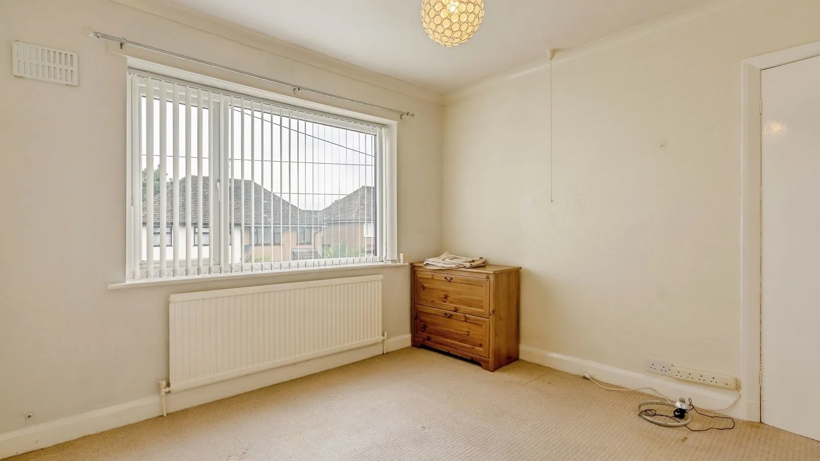 Leamington Avenue, Burnley, Lancashire, BB10 - image 11