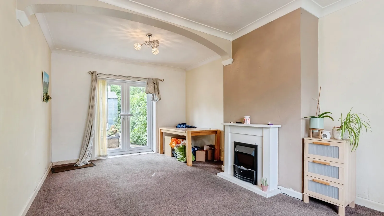 Leamington Avenue, Burnley, Lancashire, BB10 - image 5