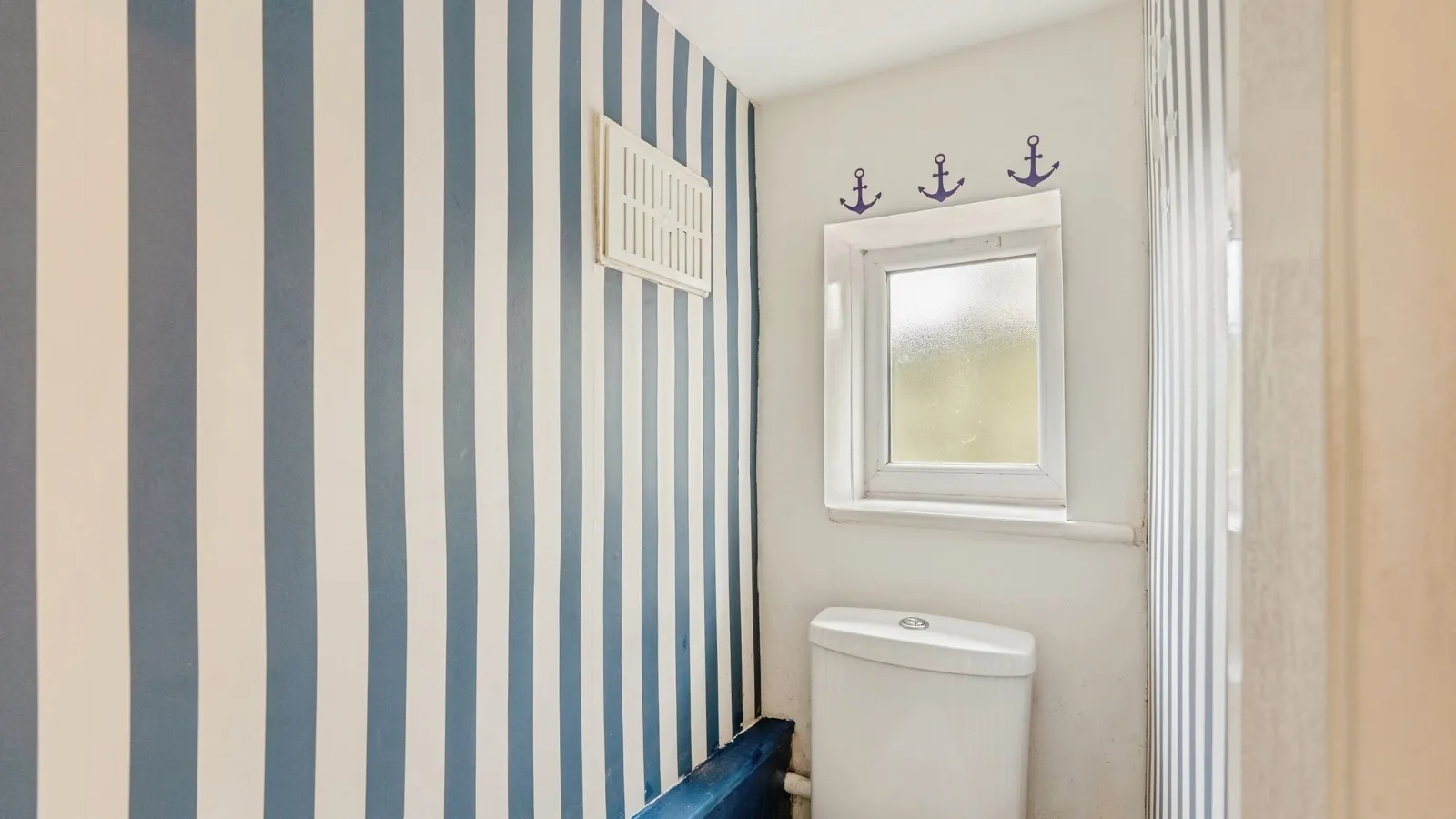 Leamington Avenue, Burnley, Lancashire, BB10 - image 6