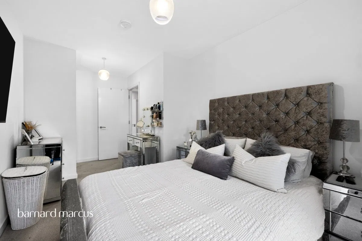 2 Amelia Street, London - image 5