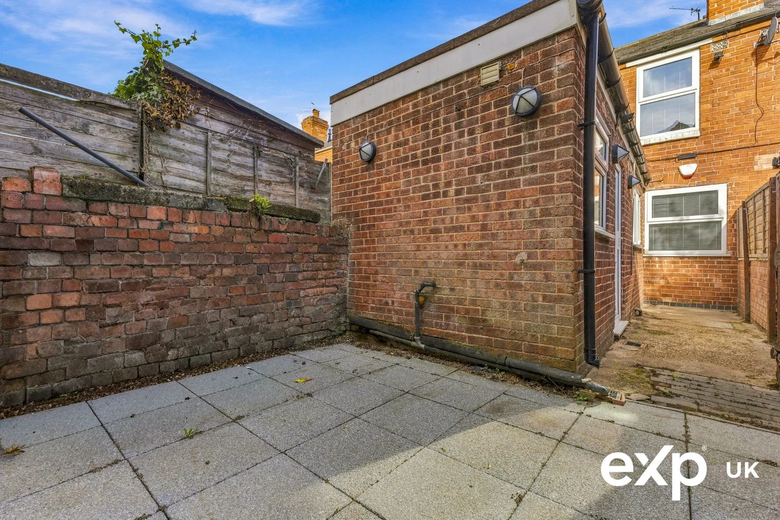 Athorpe Grove, Nottingham, NG6 0AJ - image 17