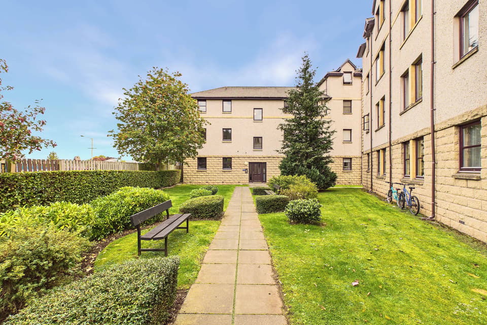 1c, Coach House Court, Perth PH1 1PU - image 14