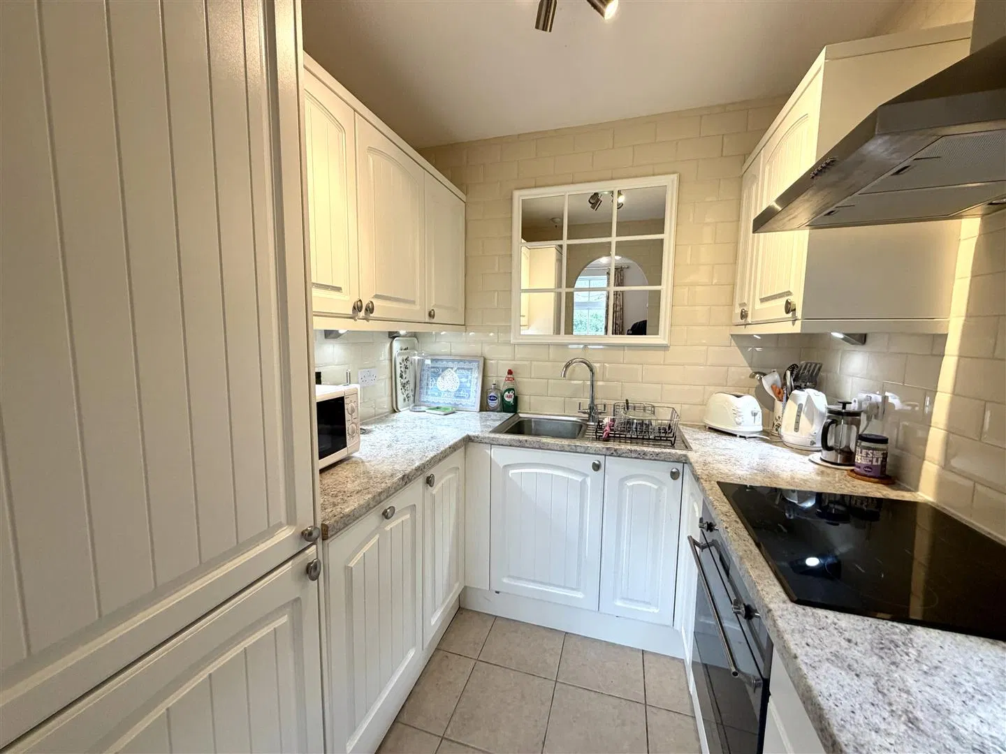 Queens Road, Hale, Altrincham, WA15 - image 3