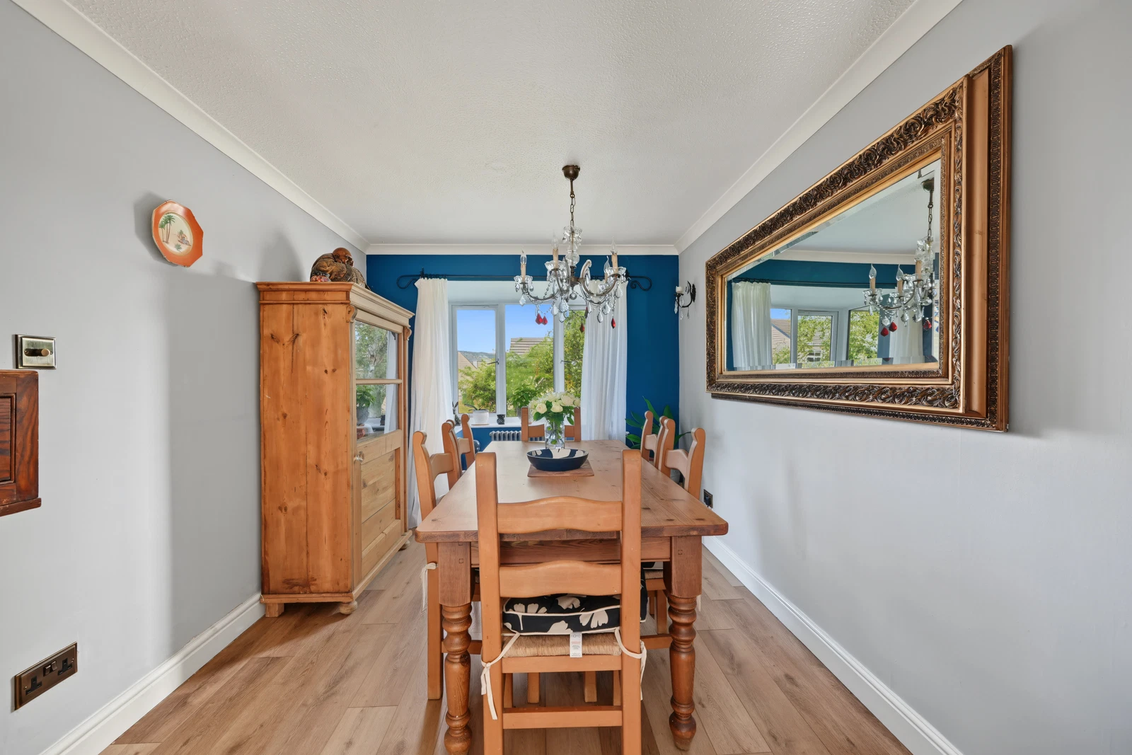 Warneford Road, Cowlersley, HD4 - image 10