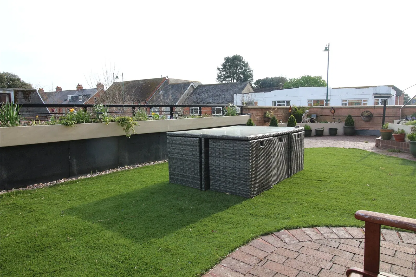Homemill House, Station Road, New Milton, Hampshire, BH25 6HX - image 2
