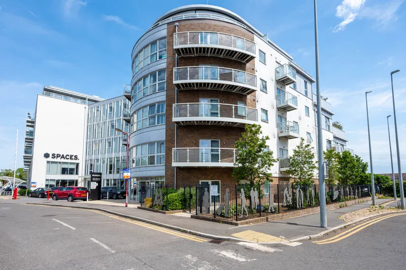 Austen House, Guildford, GU1 - image 2