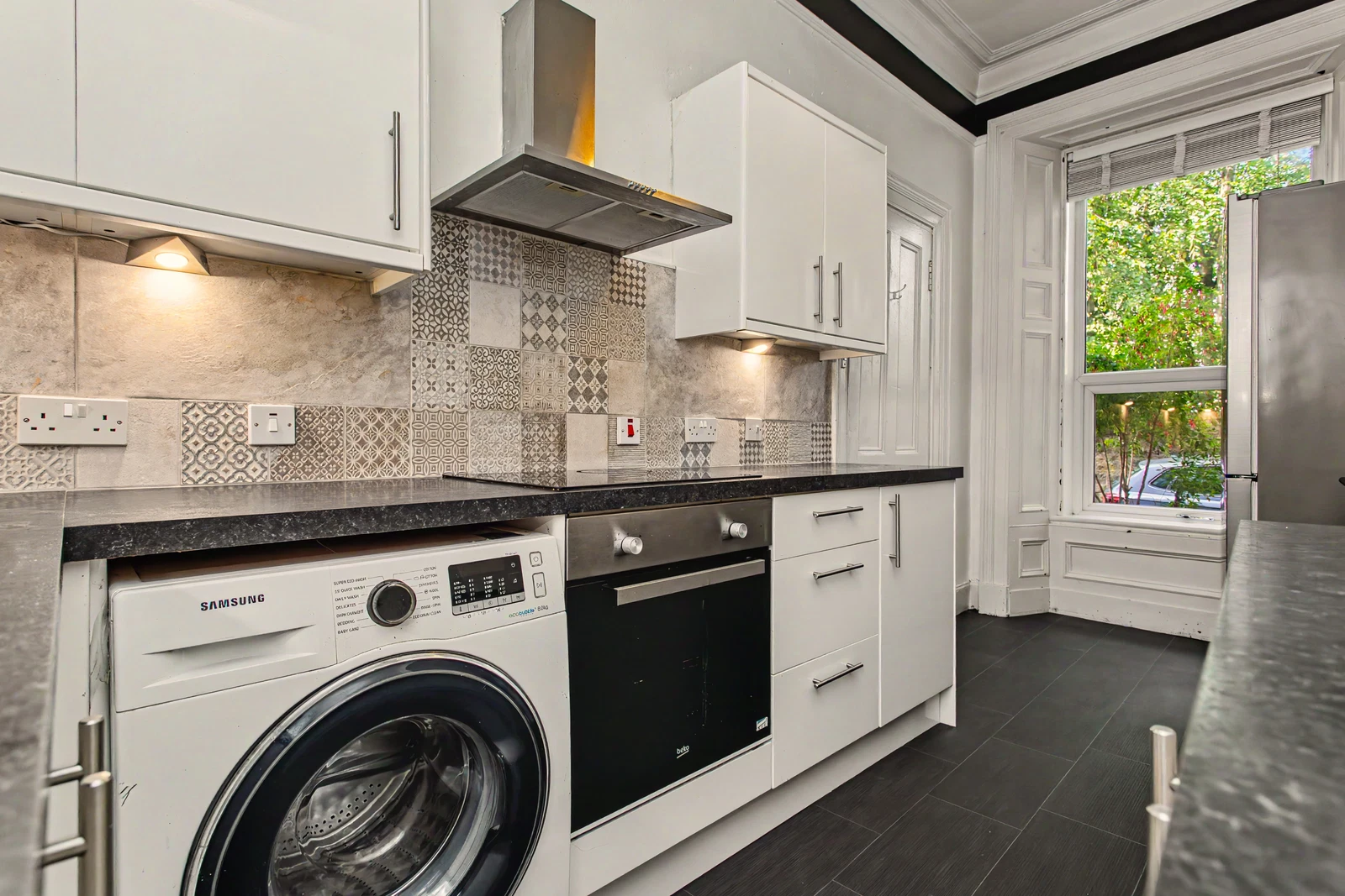 Oakshaw Street East, Paisley - image 5