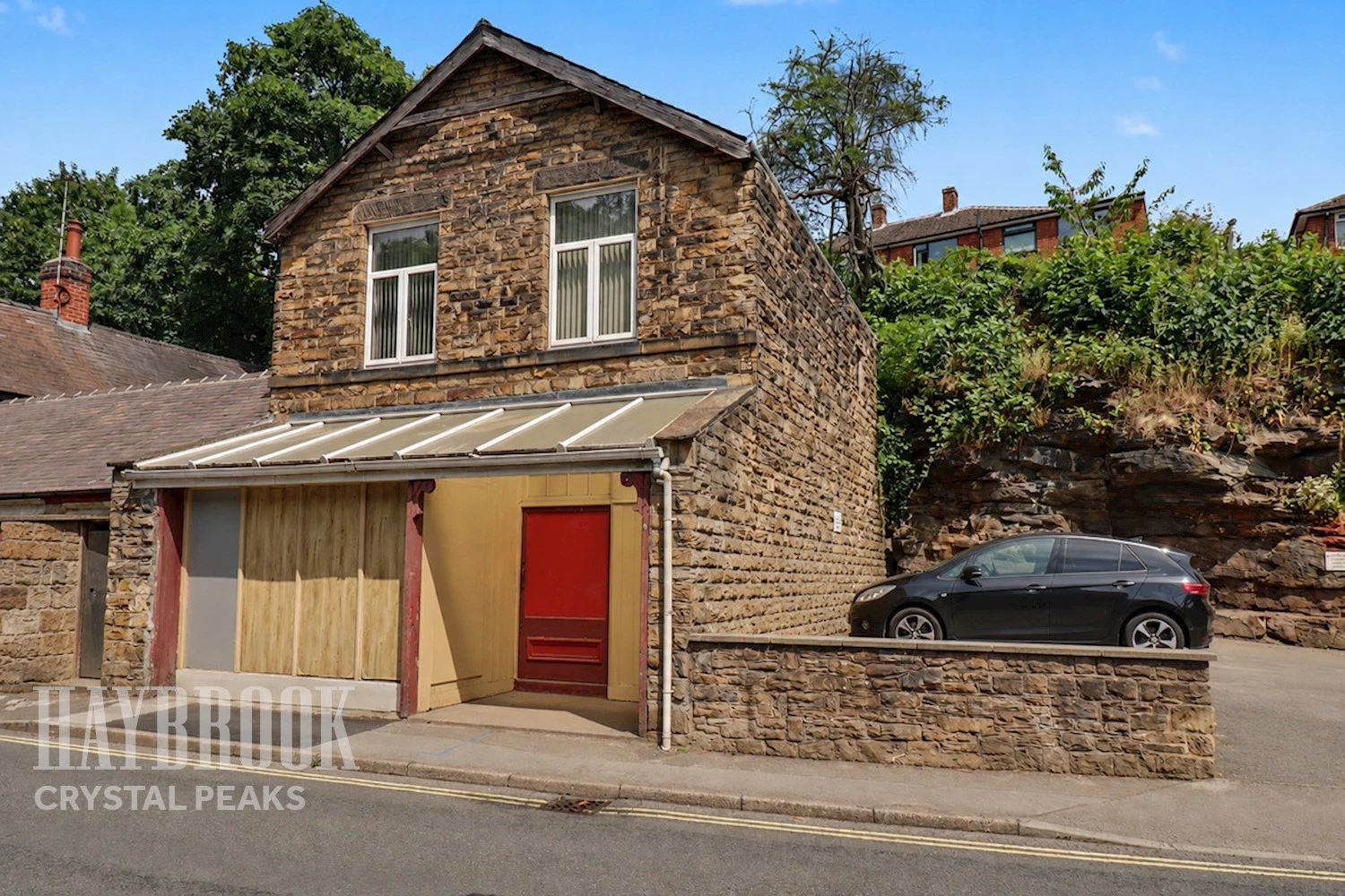 Chesterfield Road, Dronfield, S18 - image 1