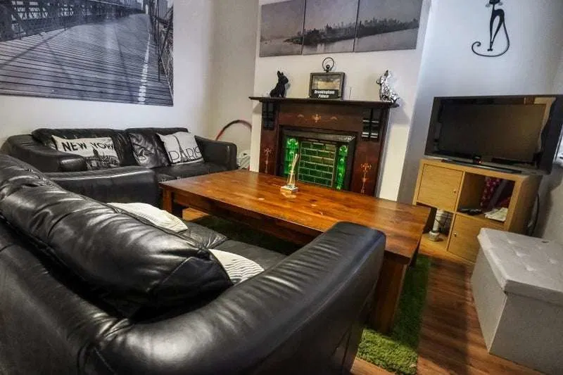 Brook Terrace, Darlington, DL3 6PJ - image 2