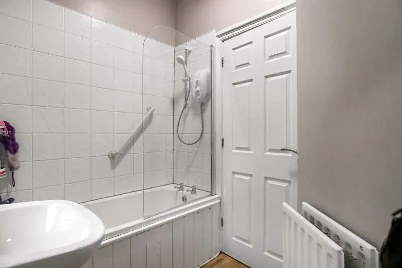 Brook Terrace, Darlington, DL3 6PJ - image 5