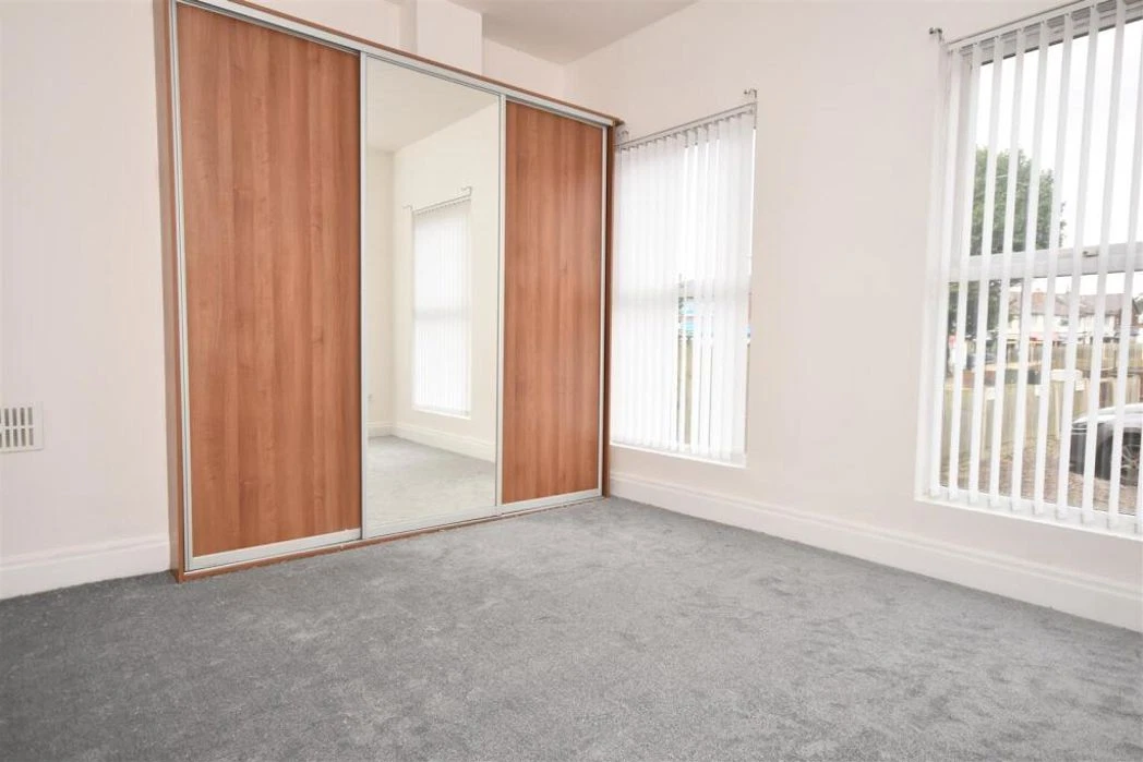 Old Chester Road, Birkenhead, Merseyside, CH42 4NG - image 6