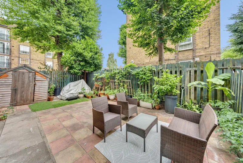 Cahir Street, London, E14 - image 3