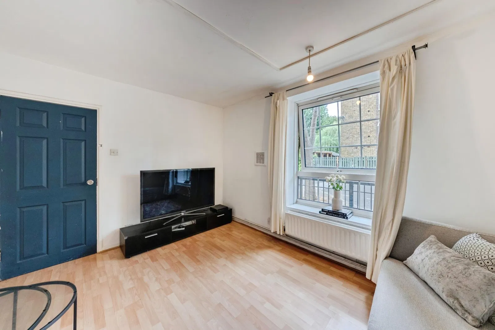 Cahir Street, London, E14 - image 5