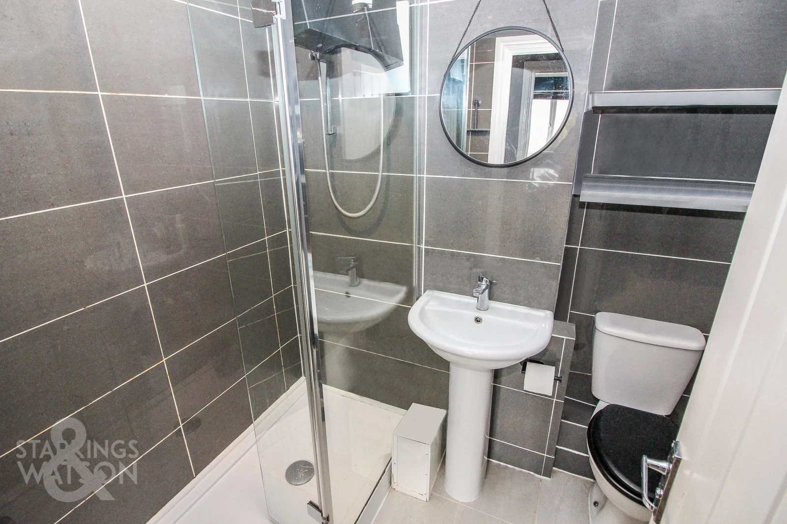 Trafalgar Court, Great Yarmouth, NR30 2LX - image 5