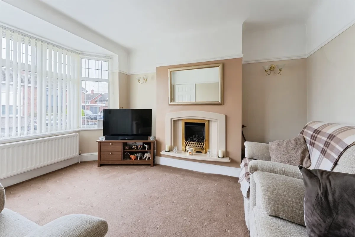 Glenwood Road, Little Sutton, Ellesmere Port - image 13