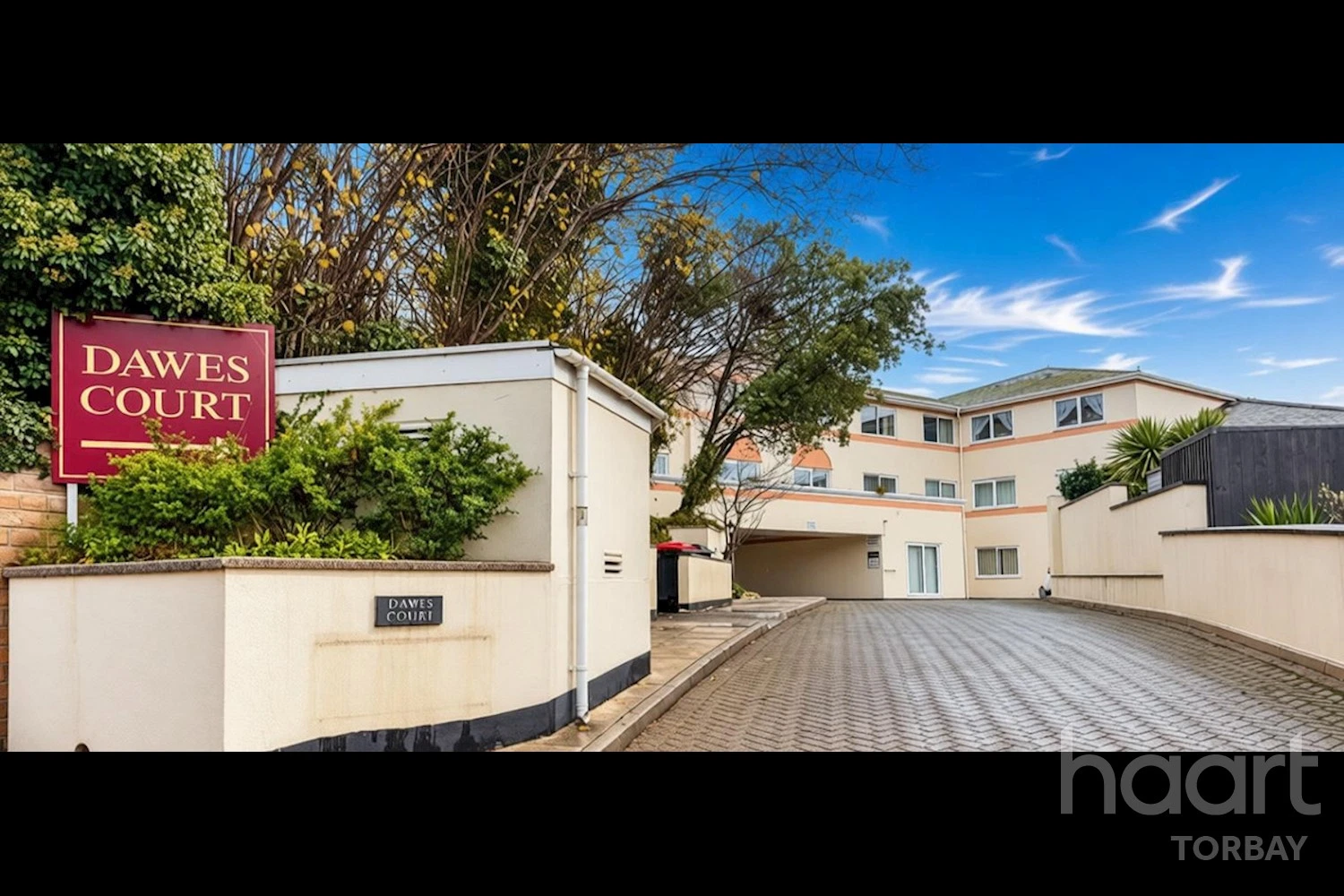 Fisher Street, Paignton, TQ4 - image 1