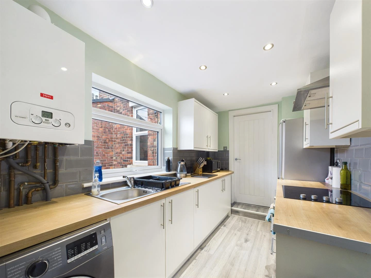 Chirton West View, North Shields - image 4