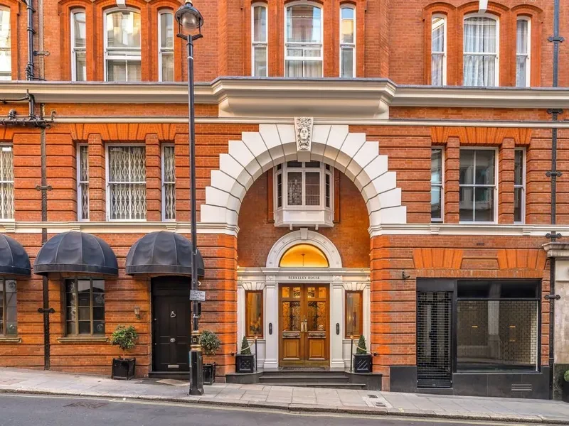 Grosvenor Street, Mayfair - image 9