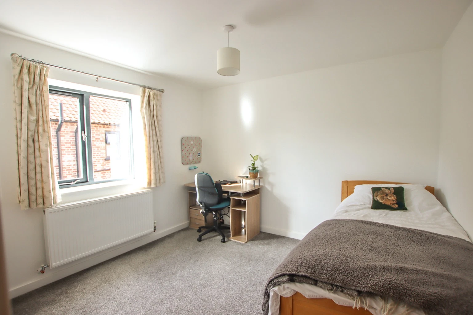 2 Hayloft Court, King's Lynn, Norfolk, PE30 1FF - image 10
