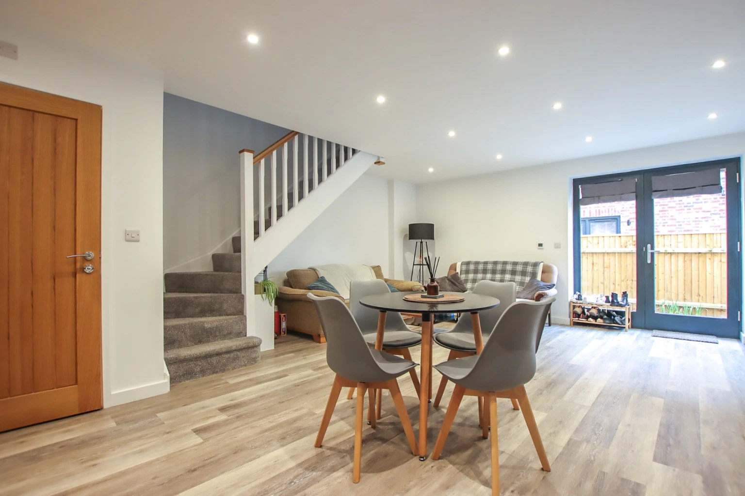 2 Hayloft Court, King's Lynn, Norfolk, PE30 1FF - image 2