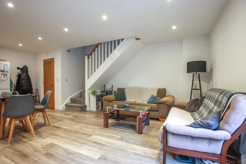 2 Hayloft Court, King's Lynn, Norfolk, PE30 1FF - image 3