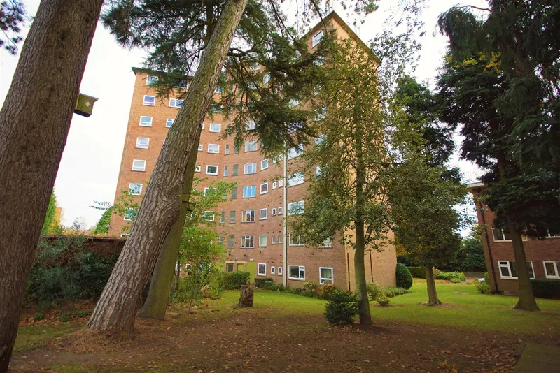 Flat 49, Moseley Court, Yardley Wood Road, Birmingham, B13 9PU