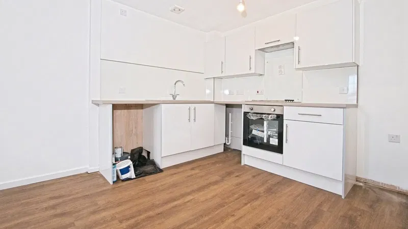 Seager Drive, CARDIFF, South Glamorgan, CF11 - image 3