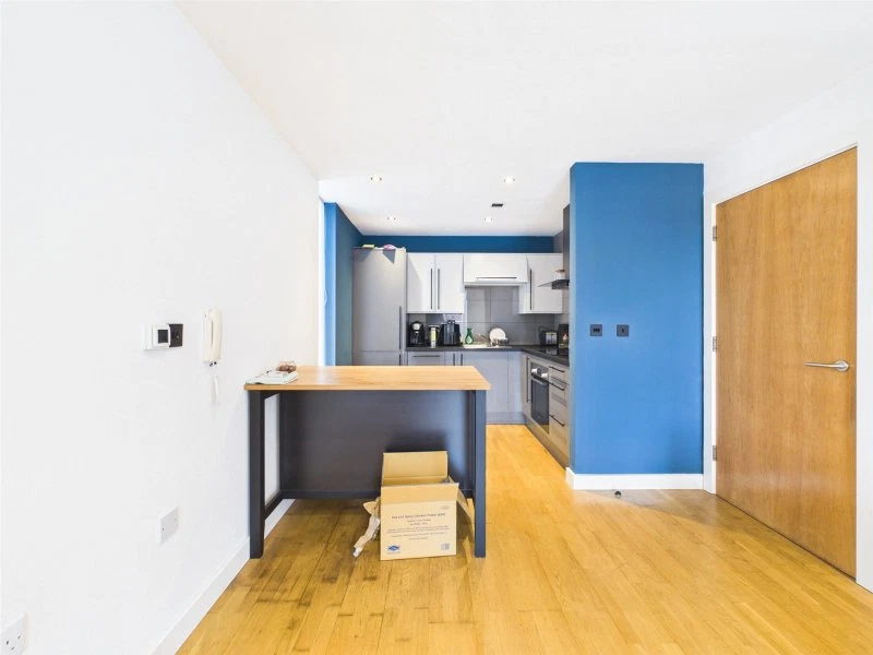Millennium Tower, 250 The Quays, M50 3SA - image 3