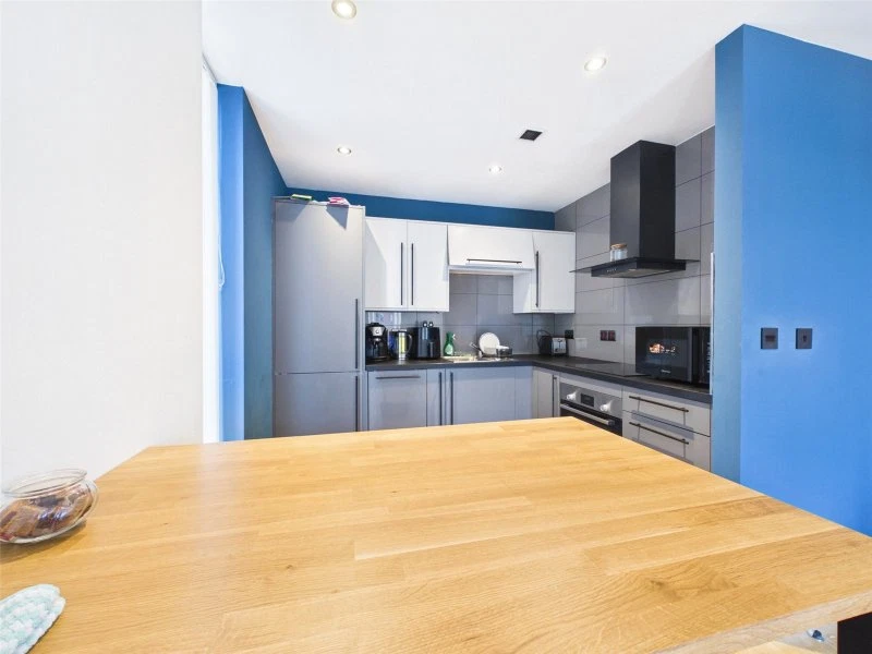 Millennium Tower, 250 The Quays, M50 3SA - image 4