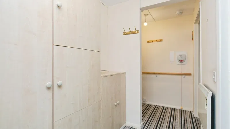 Holyhead Road, Bangor, Gwynedd, LL57 - image 3