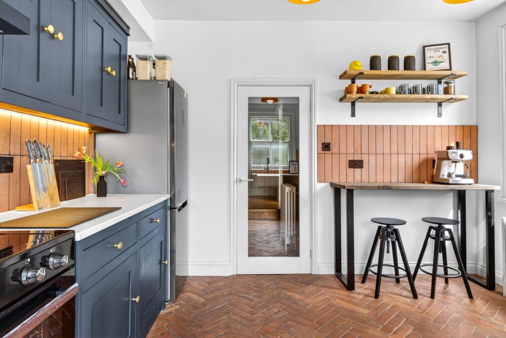 Lyham Road, London, SW2 - image 8