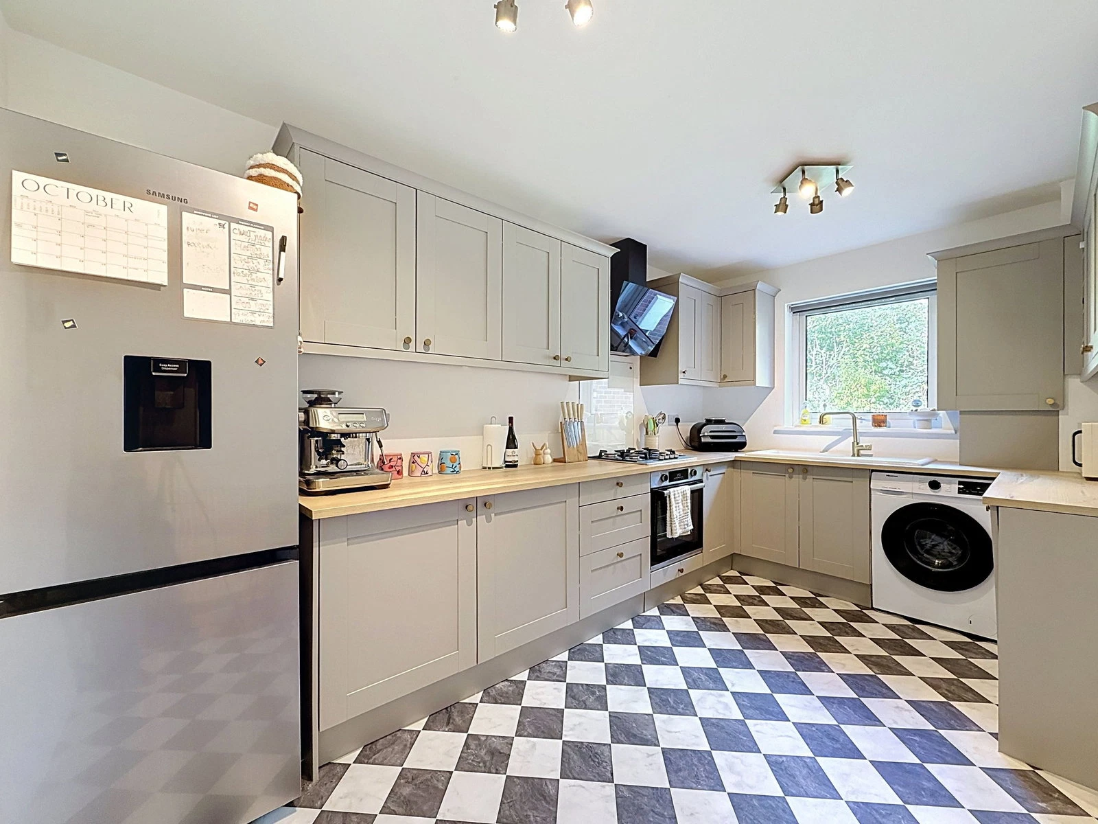 Federation Road, Laira, Plymouth - image 3