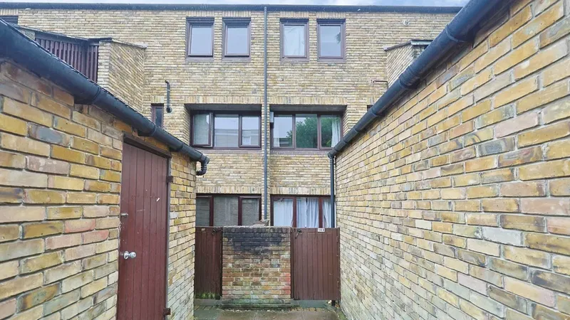 Maysoule Road, Battersea, London, SW11 - image 3