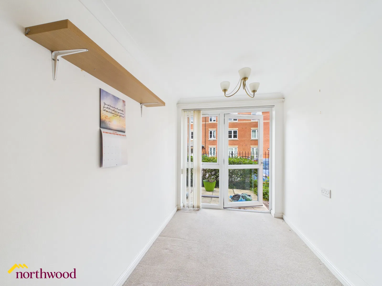 10, Foxhall Court, Oxfordshire, OX16 2AU - image 4
