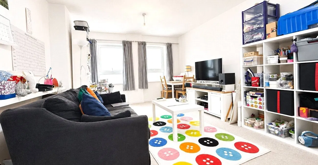 Oakwood Close, London, SE13 6TL - image 1
