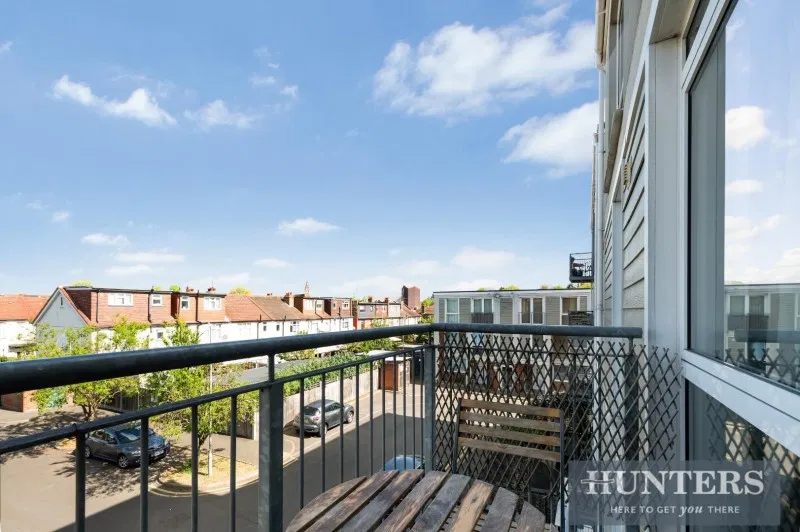 Brownell Place, Hanwell, W7 3AZ - image 4
