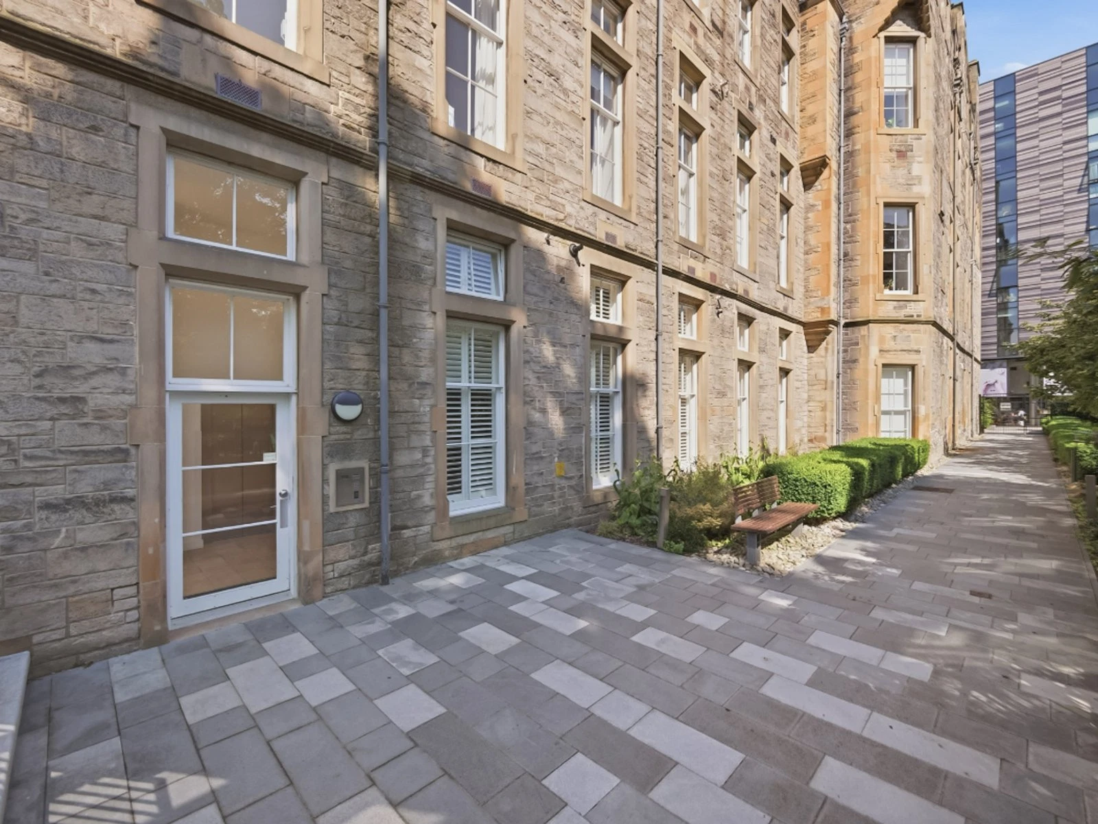 26/2 Simpson Loan, Quartermile, Edinburgh, EH3 - image 22