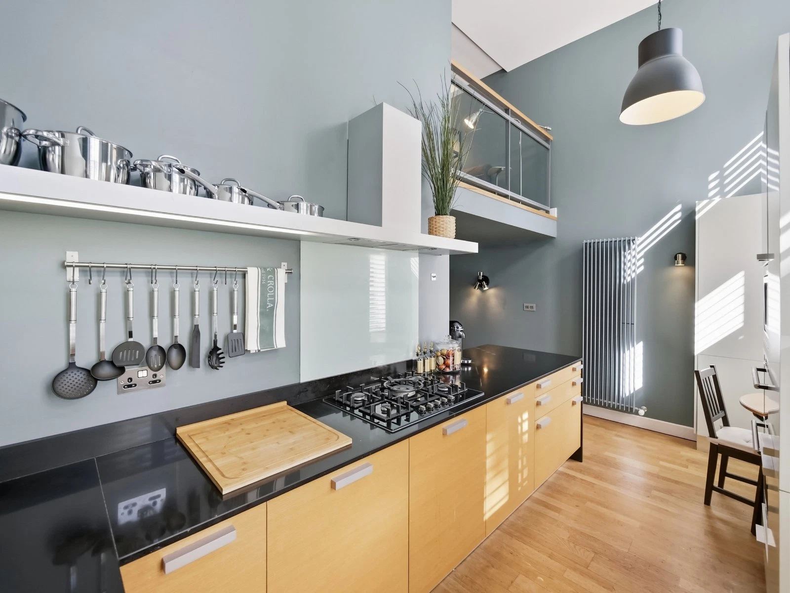 26/2 Simpson Loan, Quartermile, Edinburgh, EH3 - image 7