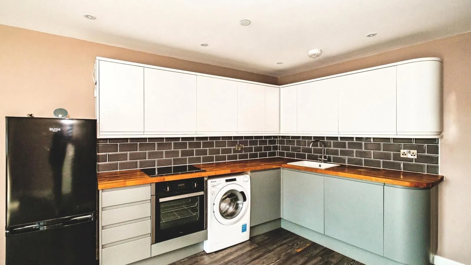 Brighton Road, Shoreham-by-Sea, West Sussex, BN43 - image 1