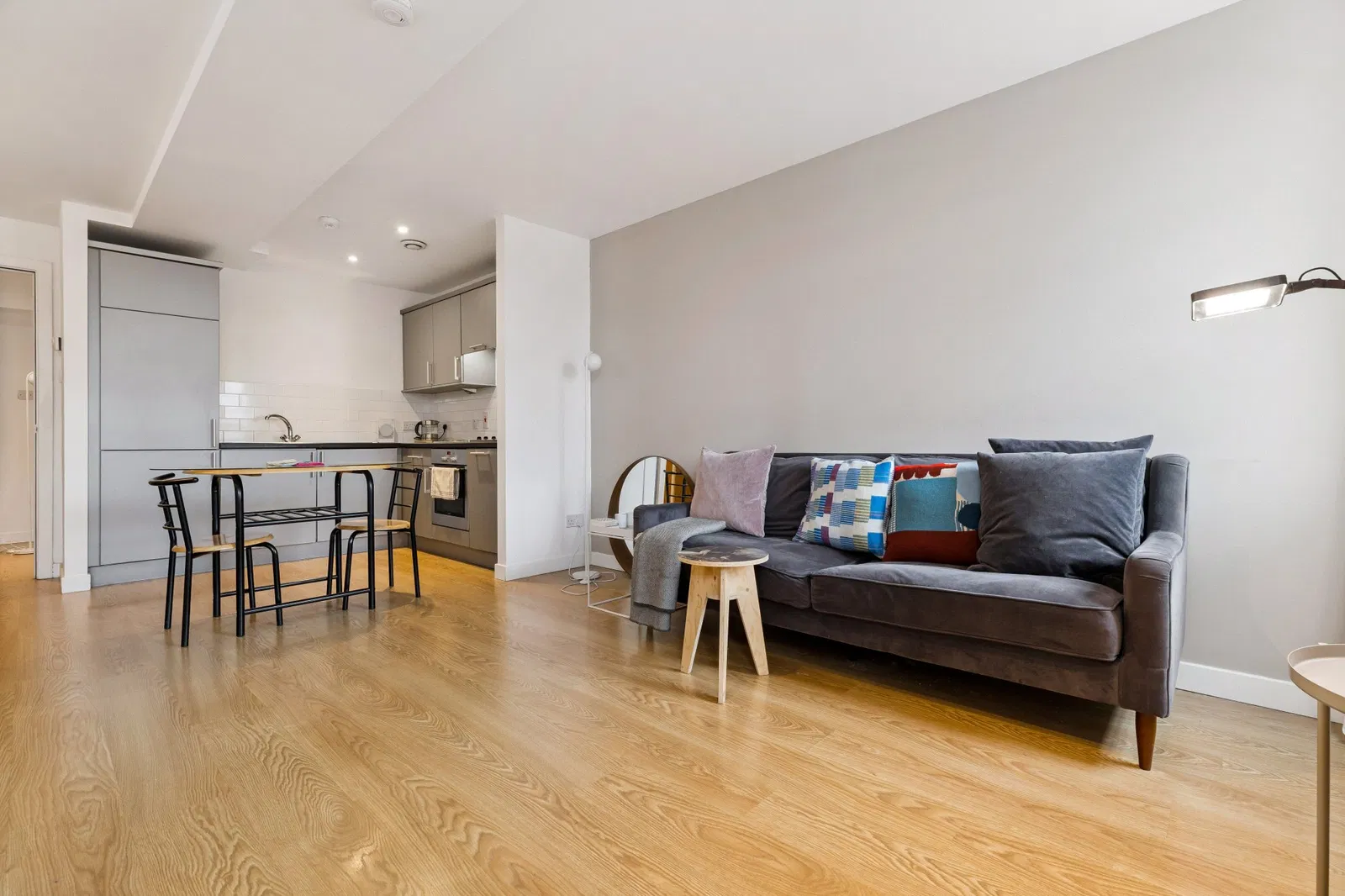 Flat 6/12 Beresford Building, 460 Sauchiehall Street, Charing Cross, Glasgow City, G2 3JW - image 5