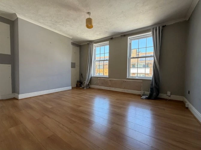 23A Norfolk Street, Southsea, Hampshire, PO5 4DR - image 9