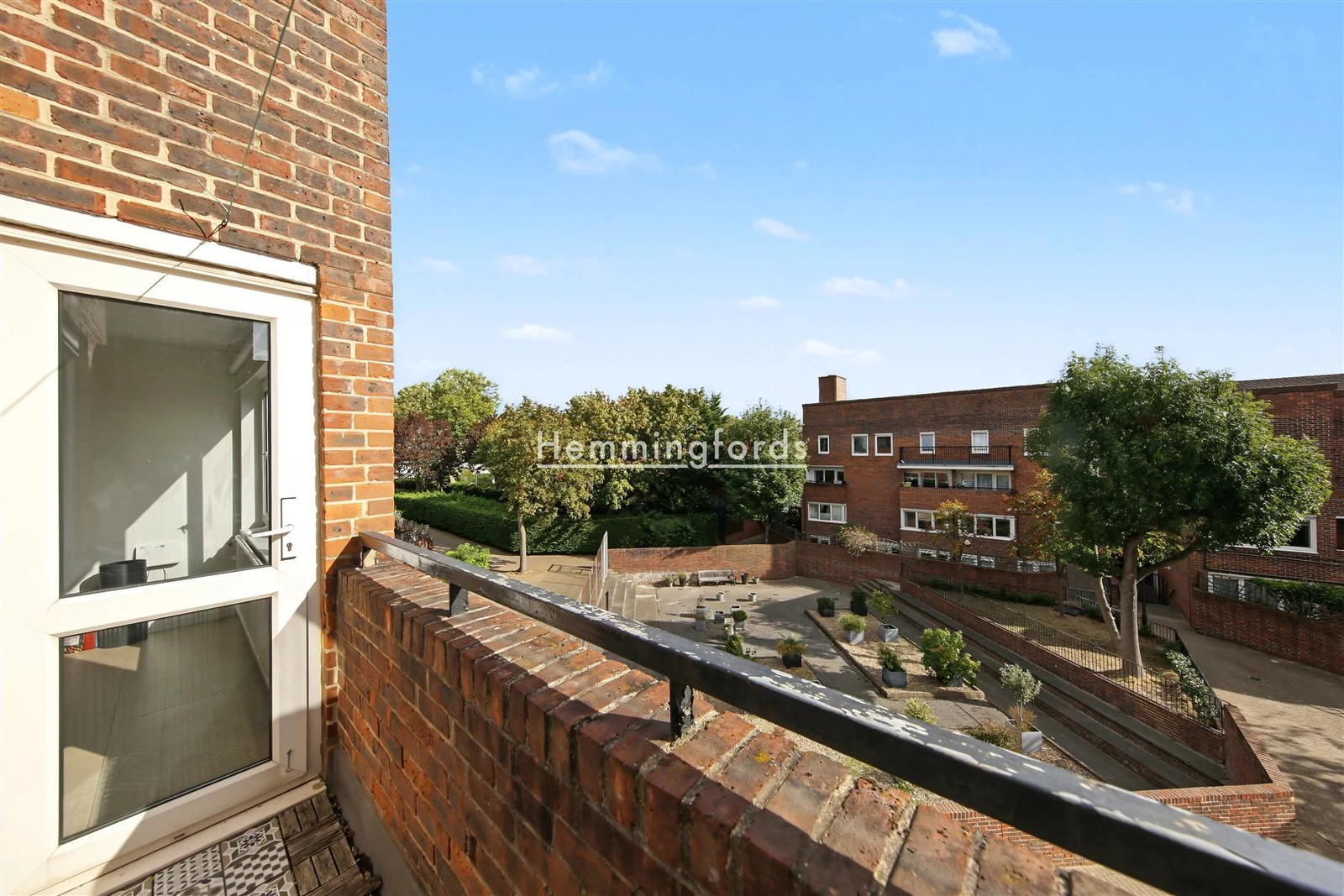 Cowdenbeath Path, Islington, London, N1 0LE - image 7