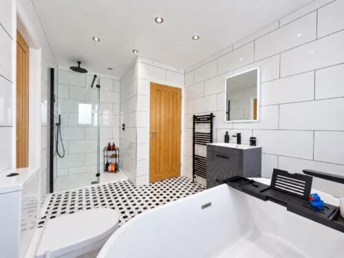 Acrefield Park, Liverpool, L25 - image 24