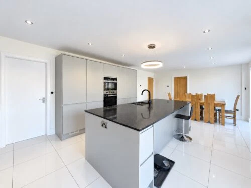 Acrefield Park, Liverpool, L25 - image 6