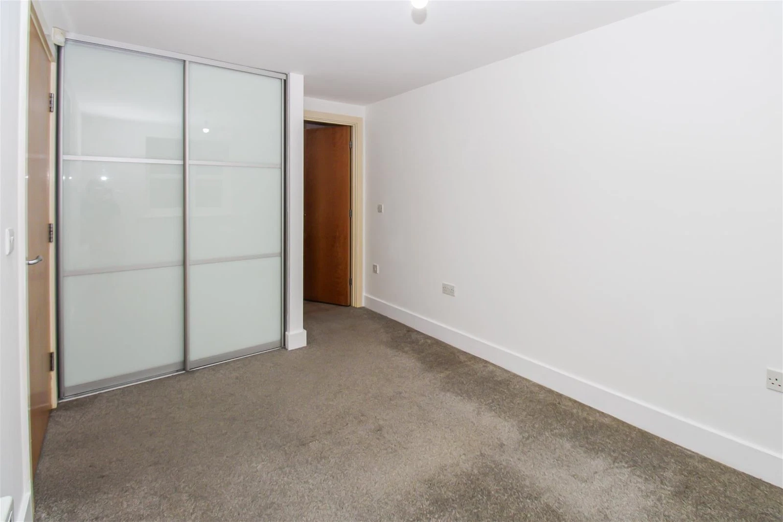 Royal Troon Mews, Wakefield - image 5