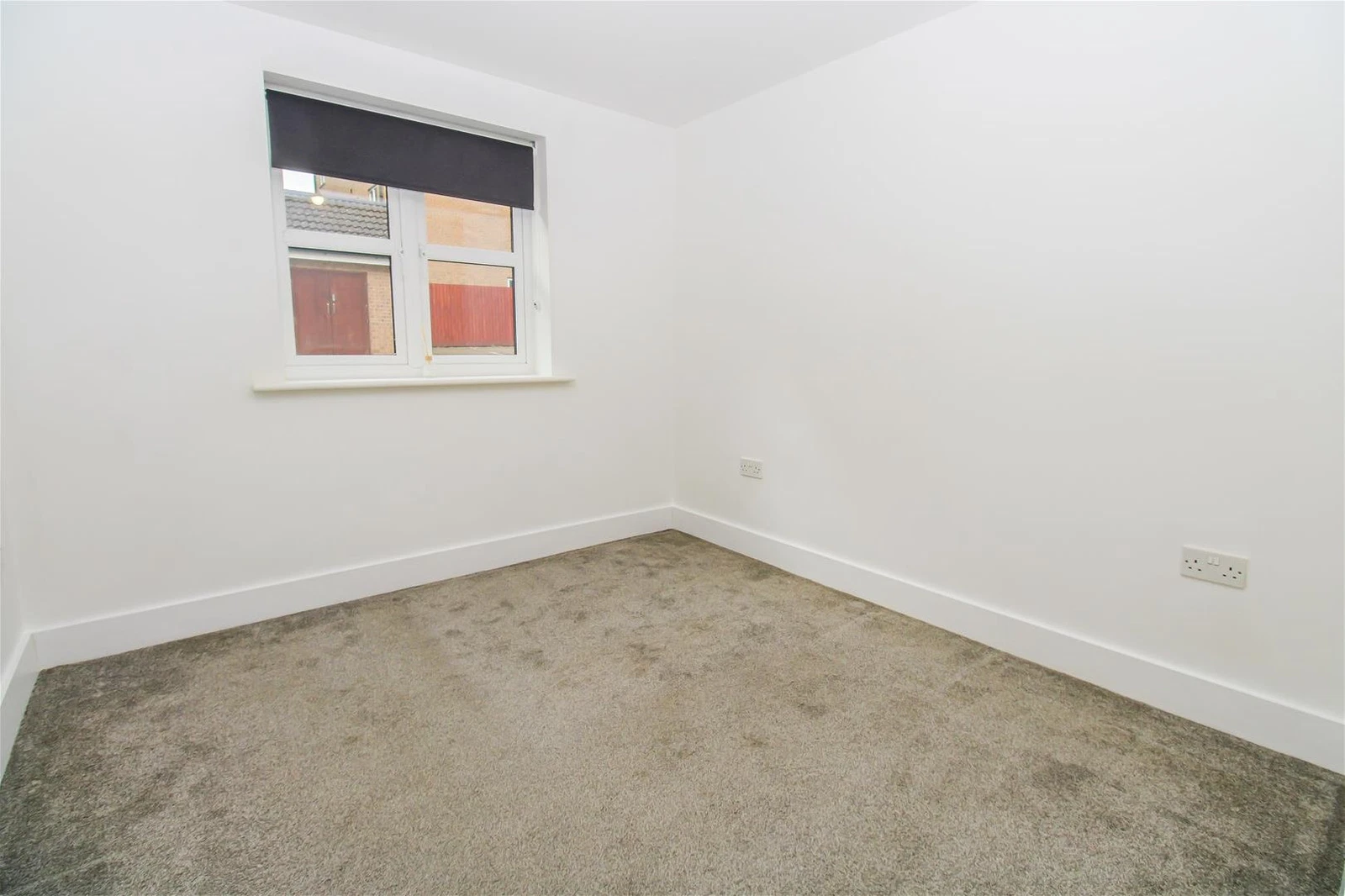 Royal Troon Mews, Wakefield - image 7